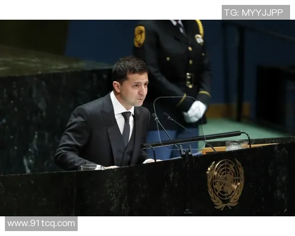 足球明星的侄女名字揭秘她在家族中的独特地位与影响力 足球明星的侄女名字揭秘她在家族中的独特地位与影响力