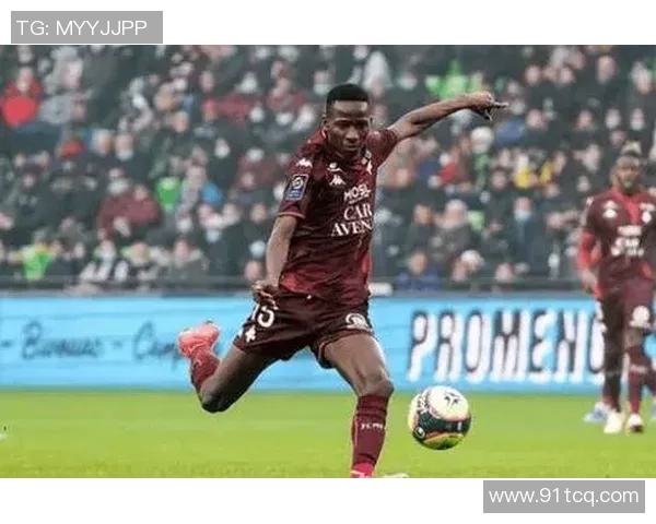 成都足球队与北京足球队赛后复盘分析比赛节奏与战术对抗的深度探讨